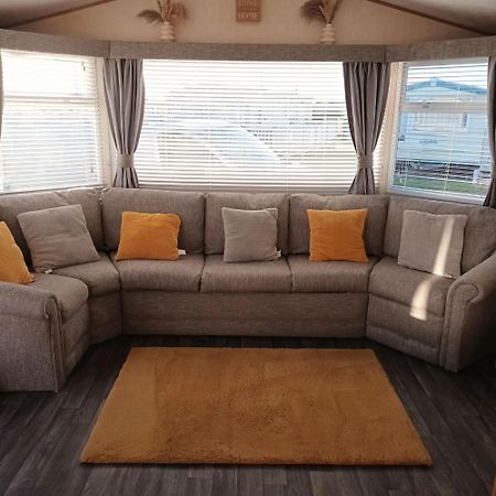 מלון סקגנס 8 Berth Waterside Ingoldmells V8 Santanavan 3 מראה חיצוני תמונה